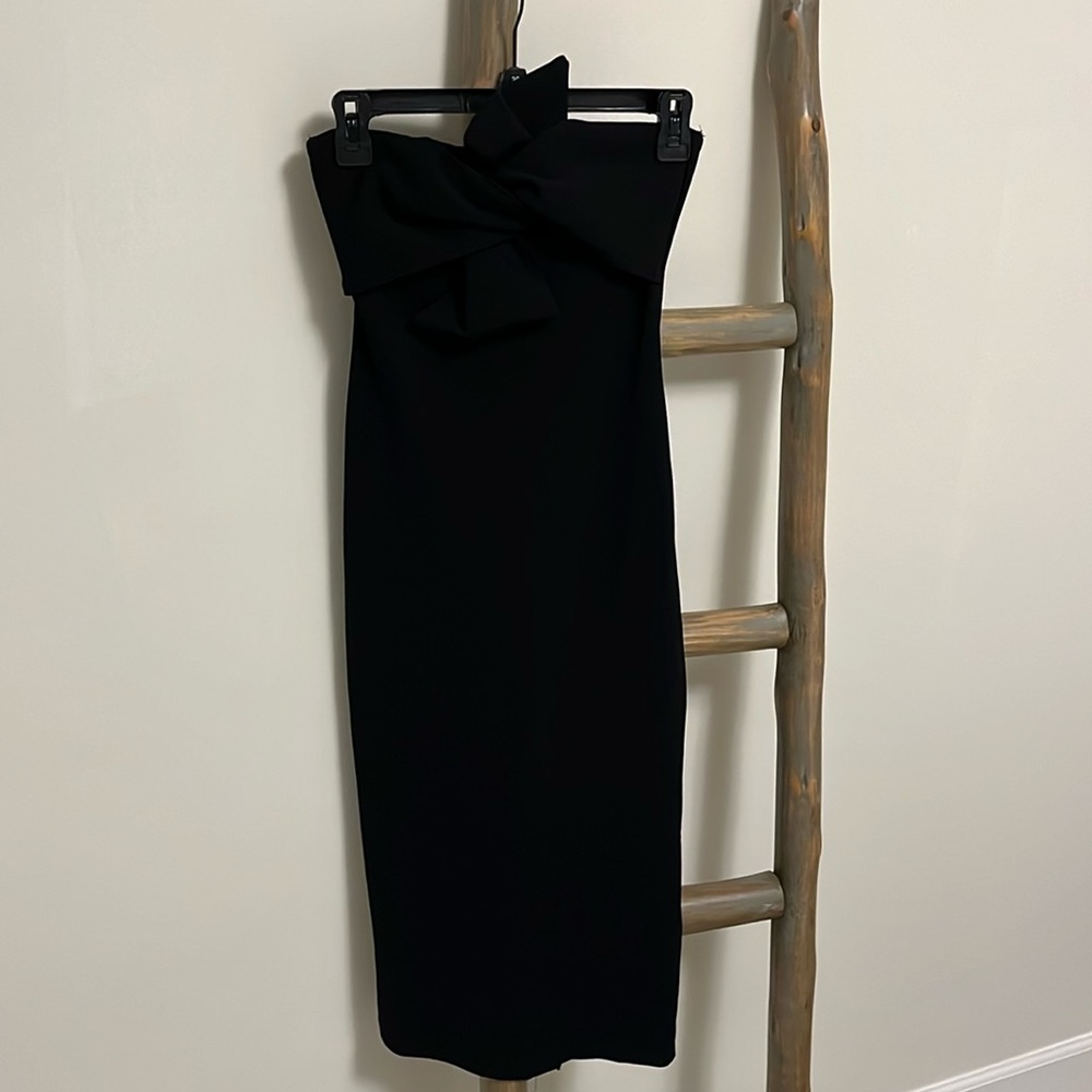 Tie front Strapless dress
